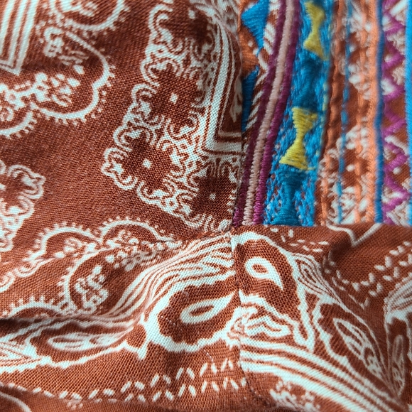 Savanna Jane Red Tan Bandana Embroidered Western Long Sleeve Blouse - Picture 10 of 12